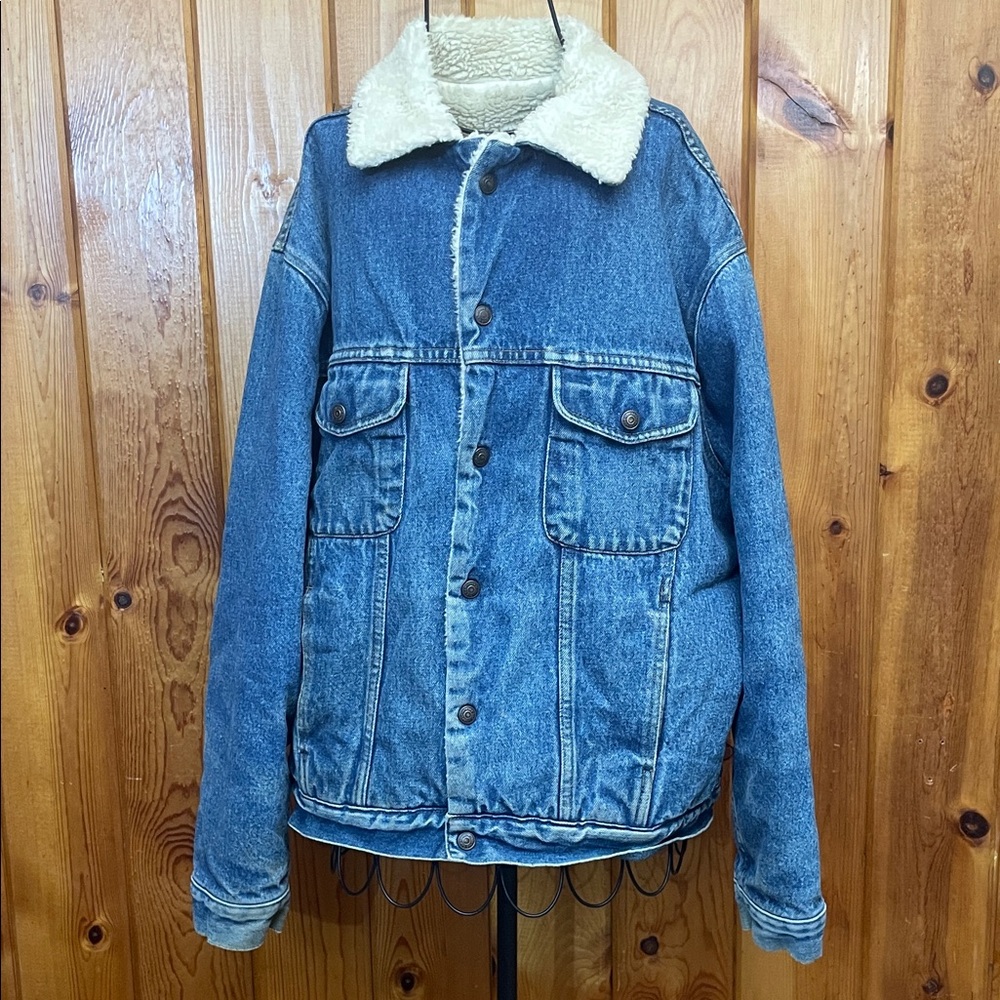 80s Gap Mens Large Sherpa Collar Lined Faded Denim Jean Jacket vintage coat